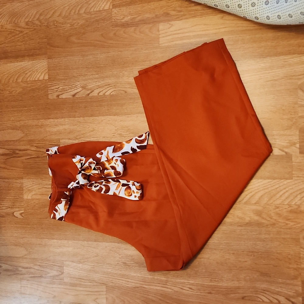 Wide bottom rust colored dress pant